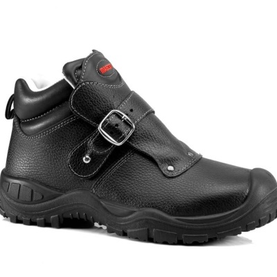 Bota de segurança preta em couro com fivela metálica