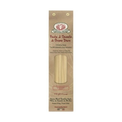 Pacote de pasta linguine de sêmola de trigo duro com embalagem castanha e janela transparente.