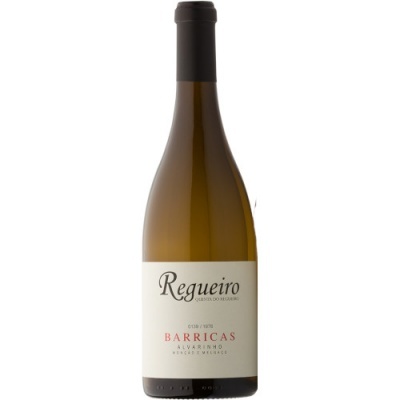 Garrafa de vinho branco Regueiro Barricas Alvarinho com rótulo branco