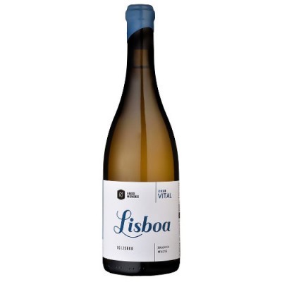 Garrafa de vinho branco Lisboa com rótulo branco e rolha azul