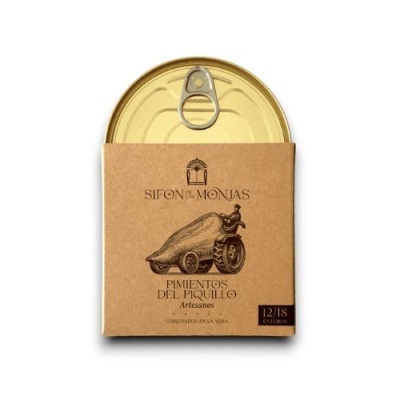 Lata metálica com rótulo castanho e texto Pimientos del Piquillo.