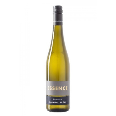 Garrafa de vinho branco ESSENCE Riesling Raimund Prom com rótulo cinzento escuro e tampa preta.