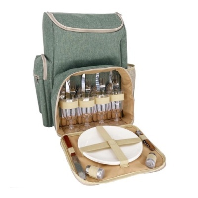 mochila piquenique verde com talheres, copos, pratos e acessórios