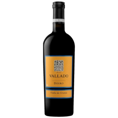 Garrafa de vinho tinto Vallado Douro com rótulo amarelo e azul