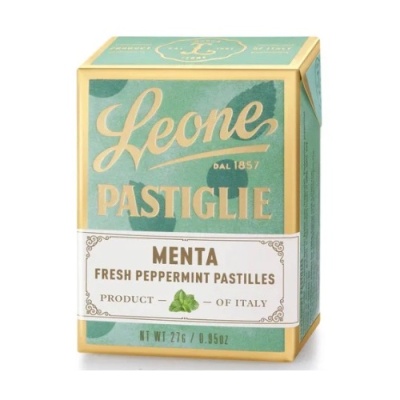 Embalagem de pastilhas de menta verde e dourada Leone