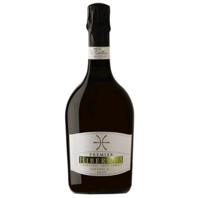 Garrafa de cerveja Premier Hiber 008 com rótulo branco e tampa preta