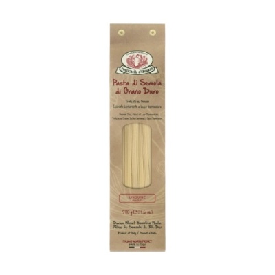 Pacote de pasta linguine de sêmola de trigo duro com embalagem castanha e janela transparente.