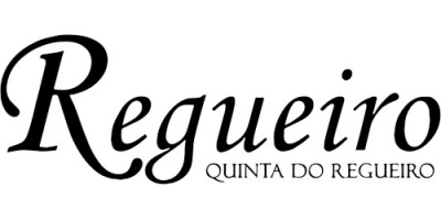 Logótipo a preto com o texto 'Regueiro QUINTA DO REGUEIRO'