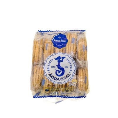 Bolachas Aqua e Sal em embalagem transparente com logo azul e bolachas douradas