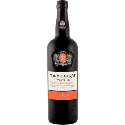 Garrafa preta de vinho do porto Taylor's Very Old Single Harvest Port 1970