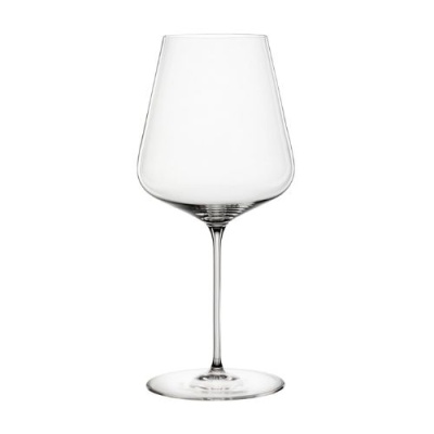 Copo de vidro transparente para vinho com haste fina e base redonda