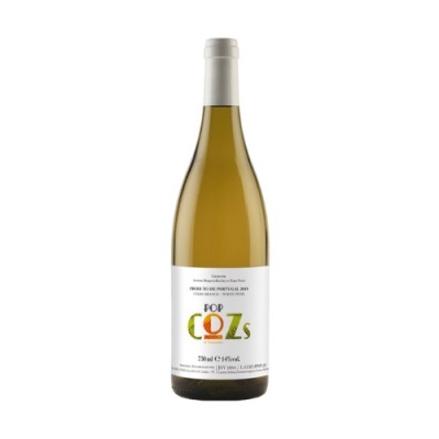 Garrafa de vinho branco com rótulo branco e texto colorido PON CdZs