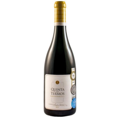 Garrafa de vinho tinto Quinta dos Termos com cápsula dourada e etiqueta branca.
