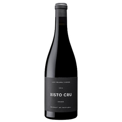 Garrafa de vinho tinto Xisto Cru com rótulo preto e texto branco