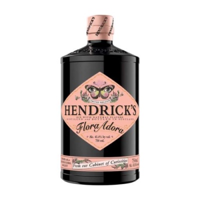 Garrafa de gin Hendricks Floraladora preto com rótulo rosa e desenho de borboleta