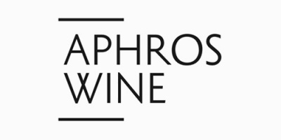 Texto preto 'APHROS WINE' em fundo branco com linhas horizontais.