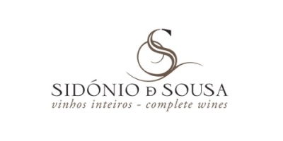 Logótipo Sidónio e Sousa com texto e símbolo abstrato castanho