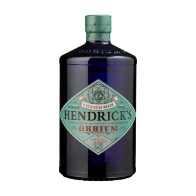 Garrafa de gin Hendricks Orbium com rótulo verde água e tampa verde