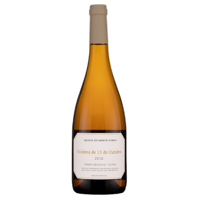 Garrafa de vinho branco Quinta do Monte D'Oiro com rótulo branco e tampa bege