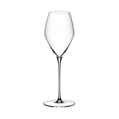 Taça de vinho de vidro transparente com haste longa