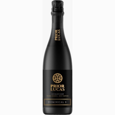 Garrafa de espumante rosé Prior Lucas com rótulo preto e dourado