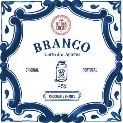 Rótulo de chocolate branco Fetoria Cacao com decoração azul e branca