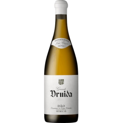 Garrafa de vinho branco Druida com rótulo branco e texto preto
