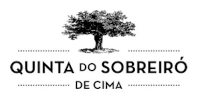 Logótipo com árvore e texto QUINTA DO SOBREIRÓ DE CIMA