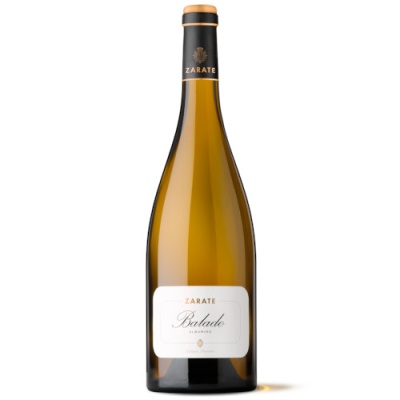 Garrafa de vinho branco Zarate Balado com rótulo branco e tampa preta