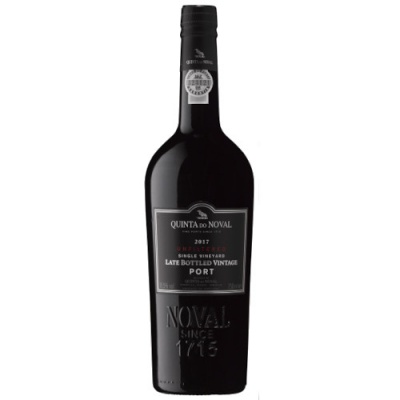 Garrafa de vinho do Porto tinto Quinta do Noval Vintage 2017