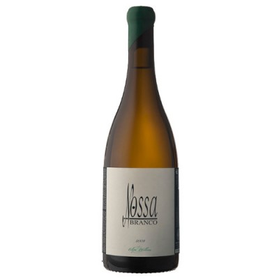 Garrafa de vinho branco Nossa Branco 2020 com rótulo branco e rolha verde