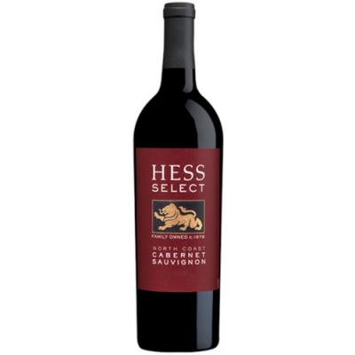 Garrafa de vinho tinto Hess Select com rótulo vermelho e elefante dourado.
