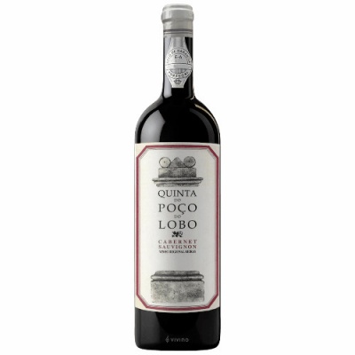 Garrafão de vinho tinto com rótulo branco e texto Preto e vermelho