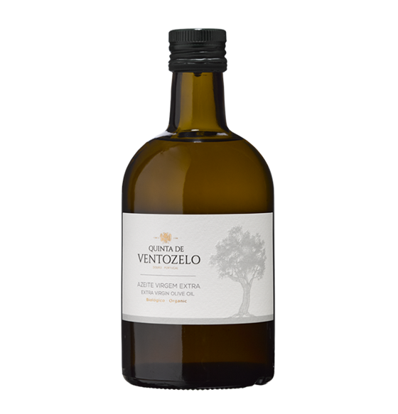 Azeite Virgem Extra Quinta de Ventozelo 500ml Garrafa de azeite extra virgem Quinta de Ventozo castanho com rótulo branco e desenho de árvore