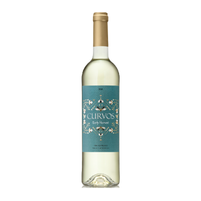 Garrafa de vinho branco com rótulo azul e tampa dourada