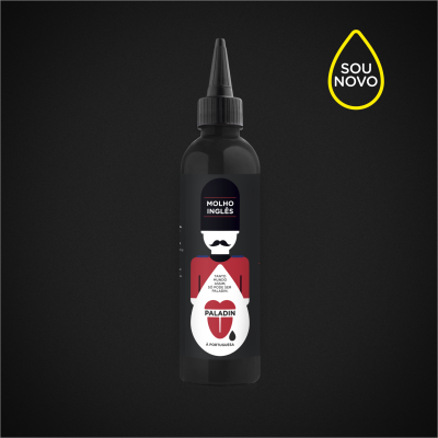 Frasco preto com molho Inglês Paladin em fundo preto e selo amarelo Sou Novo