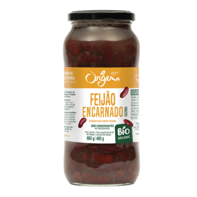 Frasco de vidro com feijão vermelho e rótulo branco com detalhes em laranja