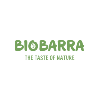 Logótipo verde BIOBARRA com uma folha dentro da letra O e slogan THE TASTE OF NATURE