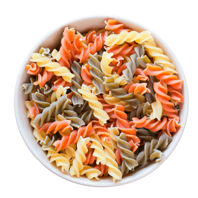 Prato branco com massa fusilli tricolor