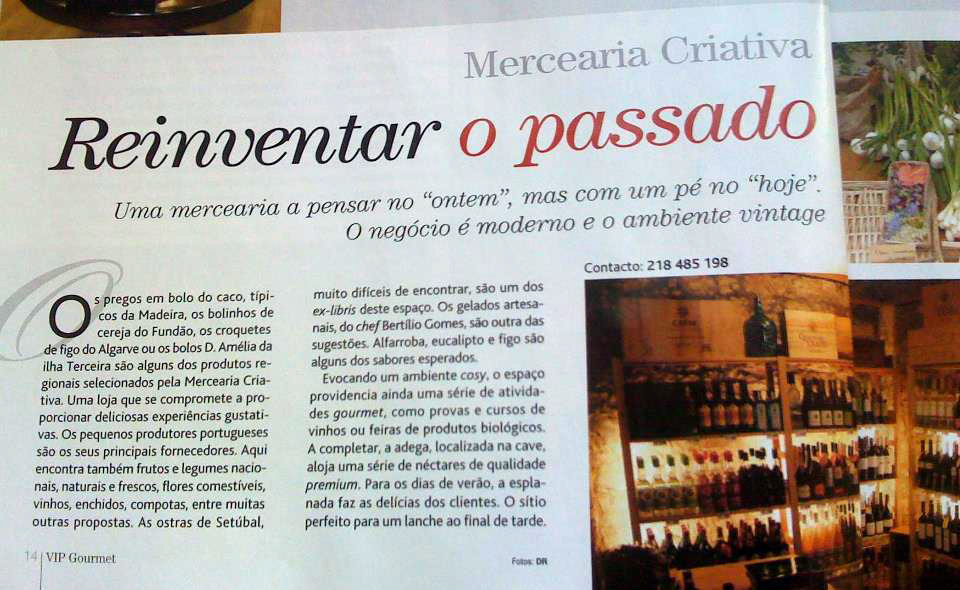 Página de revista com artigo em português sobre merceria criativa e imagem de mesa com caixas e plantas