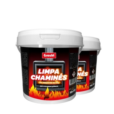 Baldes plásticos brancos com rótulos pretos e texto 'LIMPA CHAMINÉS'