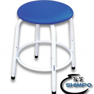 Banco redondo azul com estrutura branca SHIMPO