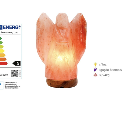Candeeiro de sal rosa do Himalaia com base em madeira e luz interior, etiqueta energética EU e texto em português
