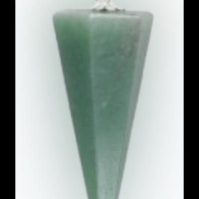 Pêndulo de pedra verde com argola metálica para pendurar
