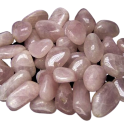 Pedras de quartzo rosa polidas e brilhantes