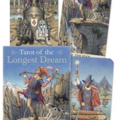 Cartas de tarô coloridas com personagens medievais e místicos, título Tarot of the Longest Dream