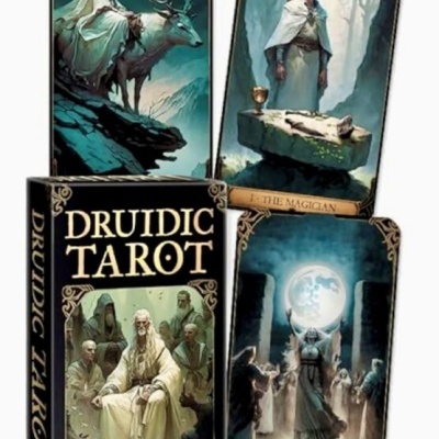 Cartas de tarô Druidic Tarot com ilustrações místicas e personagens históricos