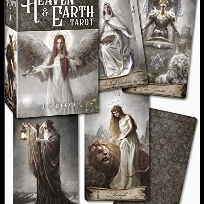 Cartas de tarot Heaven & Earth com figuras mitológicas e caixa correspondente