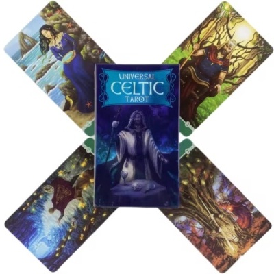 Conjunto cartas tarot Universal Celtic com caixa azul e quatro cartas ilustradas