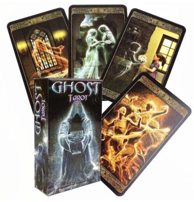 Conjunto de cartas de tarot GHOST TAROT com ilustrações fantasmagóricas e caixa preta